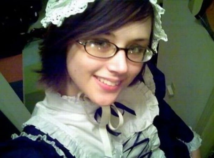 Дівчата, яким дуже пасують окуляри (67 фото) – фото 41