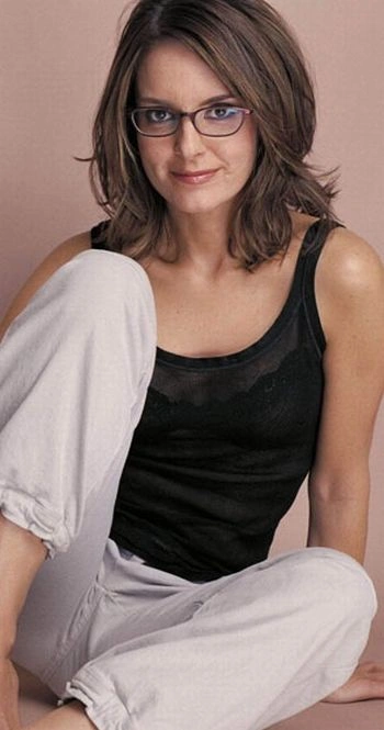 Дівчата, яким дуже пасують окуляри (67 фото) – фото 45