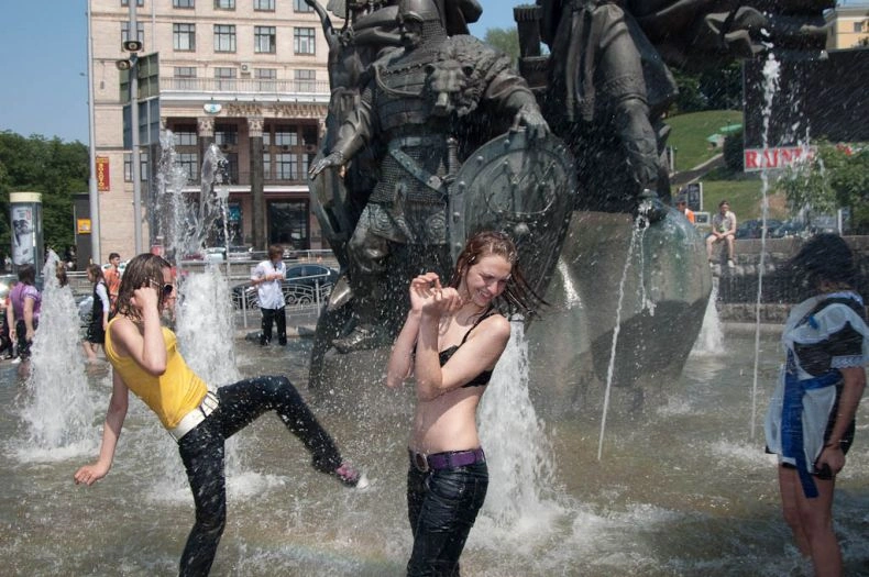 Київський випускний. Частина 2 (30 фото) – фото 26