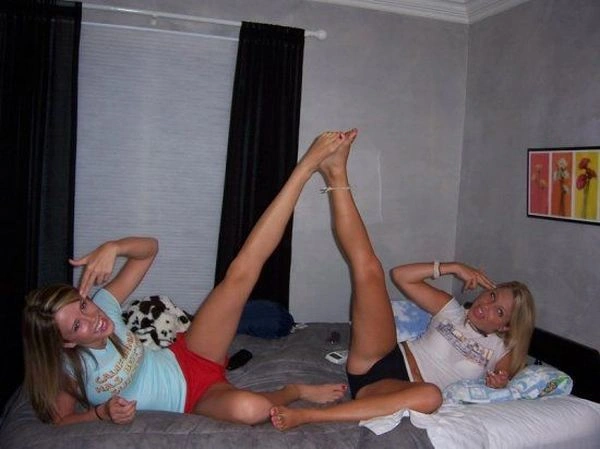 Дівчата розважаються (78 фото) – фото 27