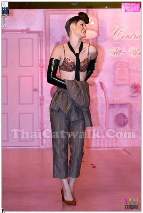 Незвичайне нижнє білизна (26 фото) – фото 24