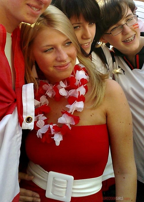 Трохи миленьких вболівальниць (43 фото) – фото 36