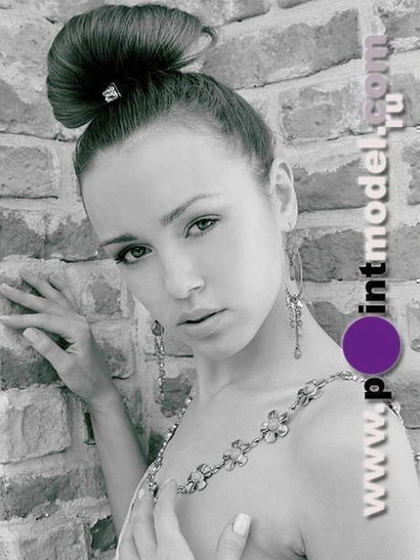 Ксенія Сухінова - головна претендентка на титул "Міс Світ 2008" (27 фото) – фото 26