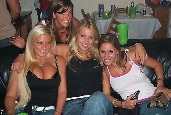 Дівчата з великими грудьми... (21 фото) – фото 8