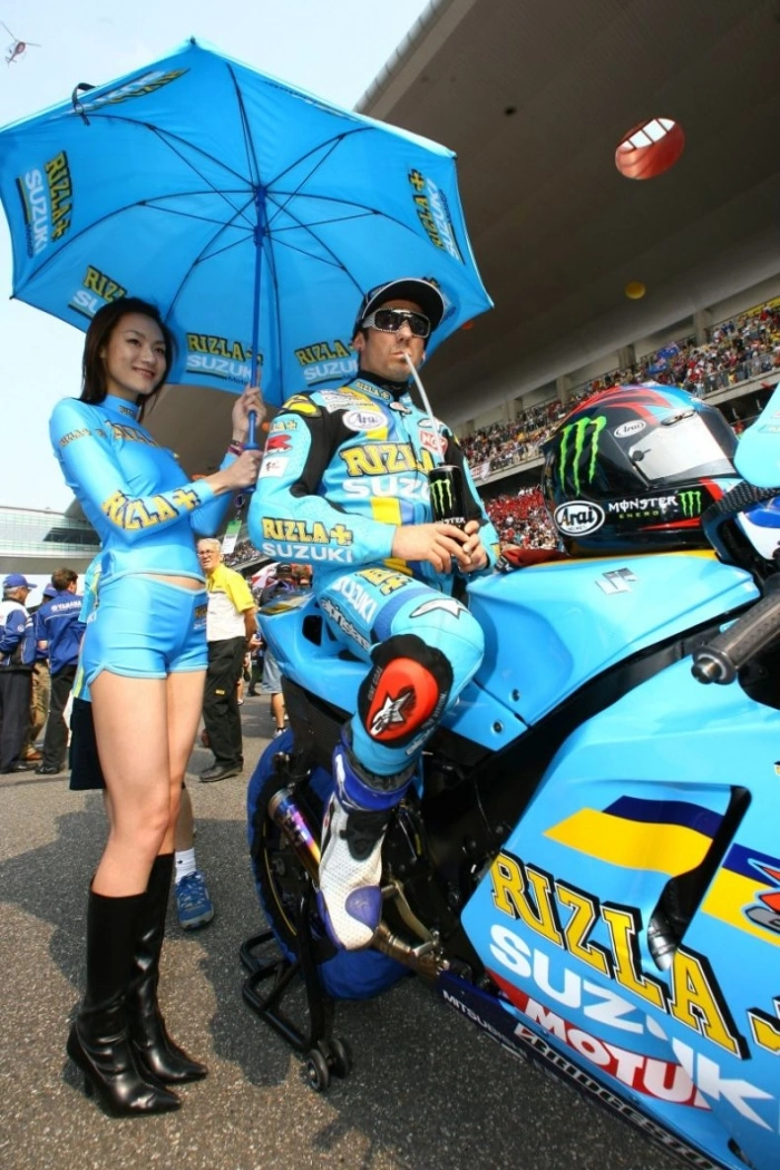 Дівчата з Suzuki (56 фото) – фото 56