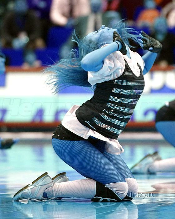 Російські дівчата з команд підтримки (41 фото) – фото 28