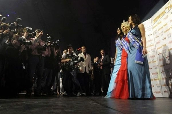 Пані Євро-2008 (27 фото) – фото 23