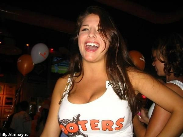 Дівчата у купальниках та літній одежі (200 фото) – фото 60