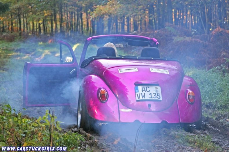 Дівчата у скруті. Частина 2 (29 фото) – фото 6