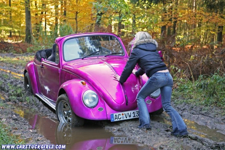 Дівчата у скруті. Частина 2 (29 фото) – фото 11