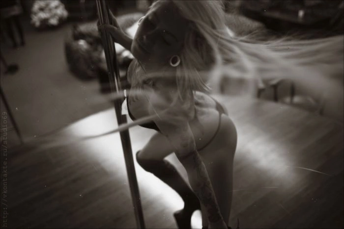 Дівчата від Олександра Тихомирова (63 фото) – фото 38