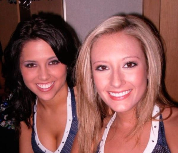 Чарівні дівчата з групи підтримки Dallas Cowboys (100 фото)
