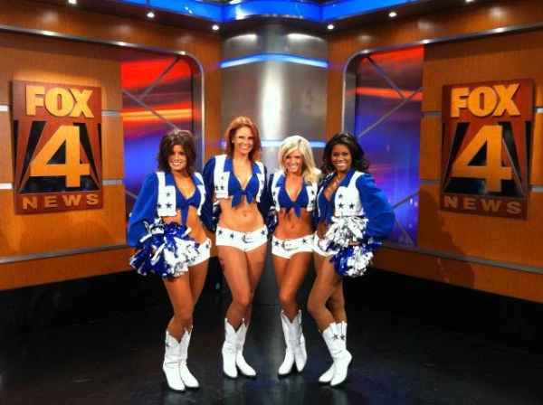 Чарівні дівчата з групи підтримки Dallas Cowboys (100 фото)