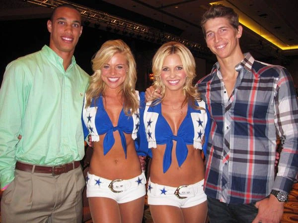 Чарівні дівчата з групи підтримки Dallas Cowboys (100 фото)
