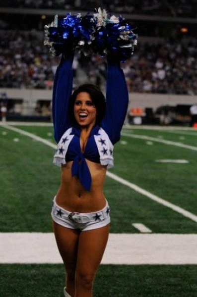 Чарівні дівчата з групи підтримки Dallas Cowboys (100 фото)