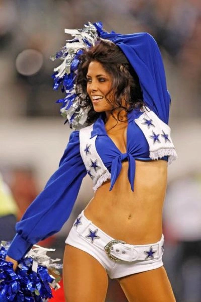 Чарівні дівчата з групи підтримки Dallas Cowboys (100 фото)