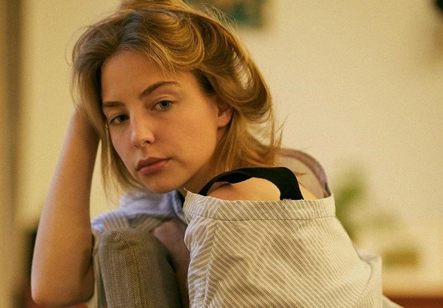 Донька секретаря генсовету "Єдиної Росії" Ольга Турчак знялася у головній ролі у своєму першому фільмі (16 фото)