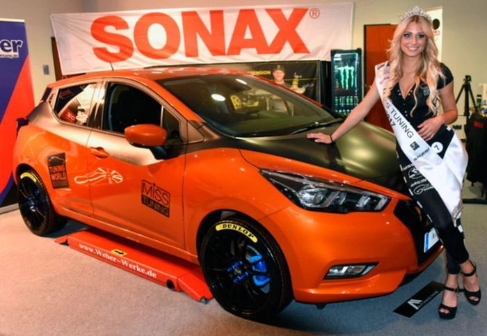 Міс Тюнінг-2018 Ванесса Шмітт знялася для календаря (16 фото) – фото 15