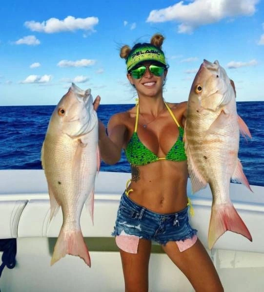 Дівчата і риболовля (35 фото) – фото 4