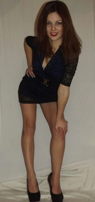 Дівчата в коротких сукнях (42 фото) – фото 30