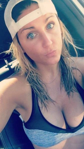 Дівчата з великим бюстом (62 фото) – фото 45