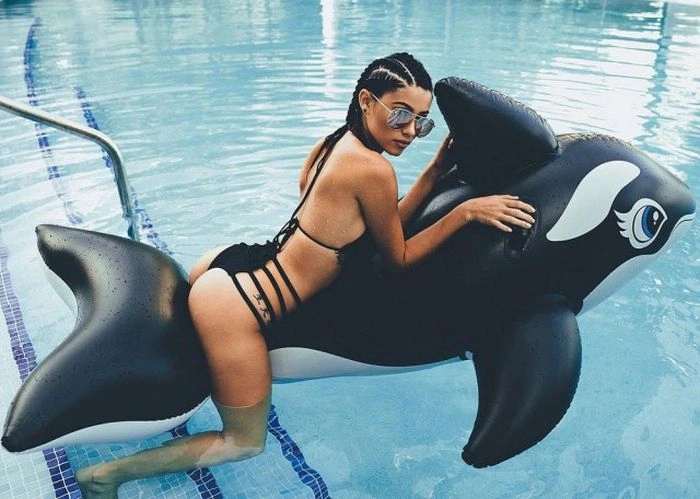 Нова порція красивих дівчат (35 фото) – фото 4