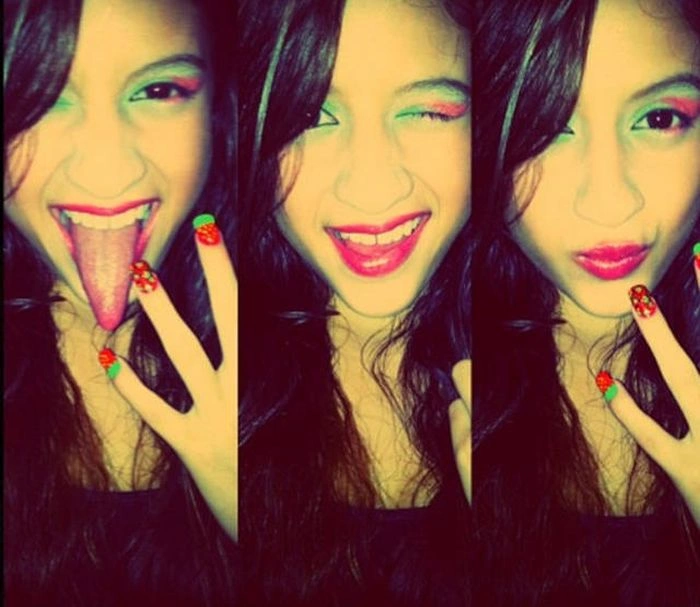 Мешканка Венесуели стала відомою завдяки довгій мові (16 фото) – фото 4