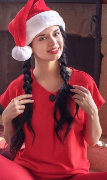 Чарівні дівчата готуються до зустрічі Різдва та Нового року (62 фото) – фото 16