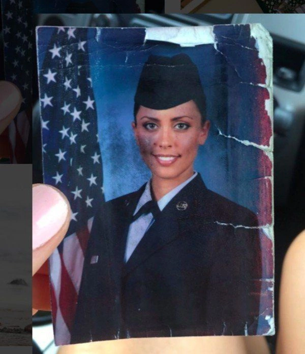 Американська військовослужбовець Каріса Літтлджон, яка стала моделлю (17 фото) – фото 17