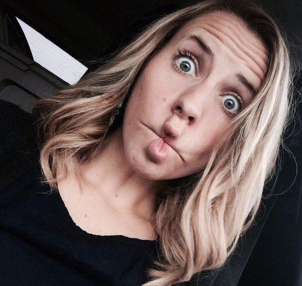 Дівчата вигинаються (36 фото) – фото 9