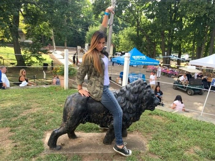 Дівчата вигинаються (36 фото) – фото 11