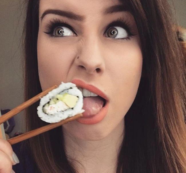 Дівчата вигинаються (36 фото) – фото 18