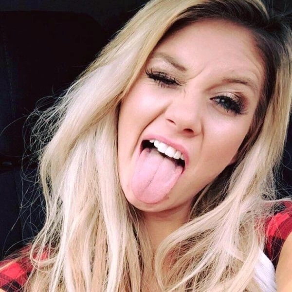 Дівчата вигинаються (36 фото) – фото 34