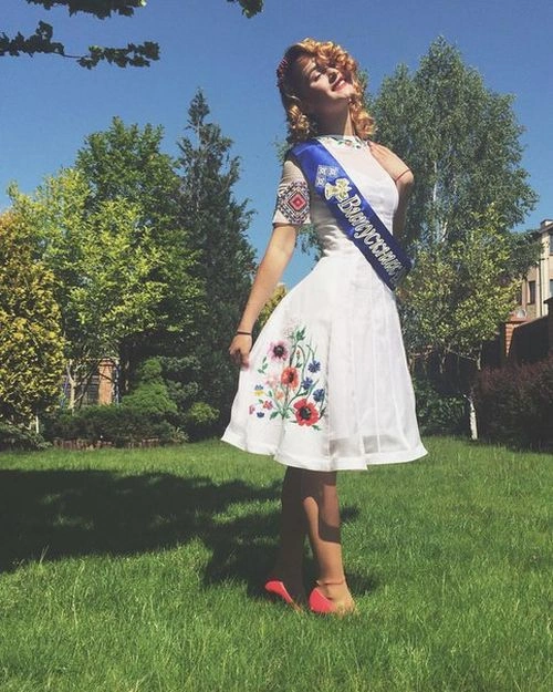 Випускниці 2016 року. Частина 2 (26 фото) – фото 2