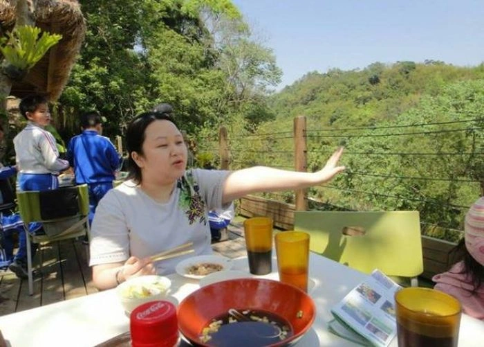 Неймовірне перетворення китаянки (24 фото) – фото 2