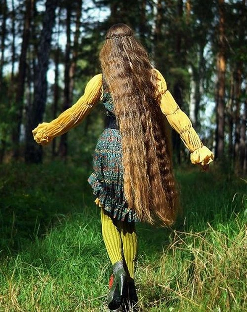 Західні ЗМІ назвали росіянку Дар'ю Губанову "живою Рапунцель" (17 фото + відео) – фото 10