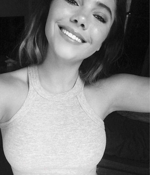 Маккайла Мароні - американська гімнастка, яка стала мемом в мережі (29 фото) – фото 12