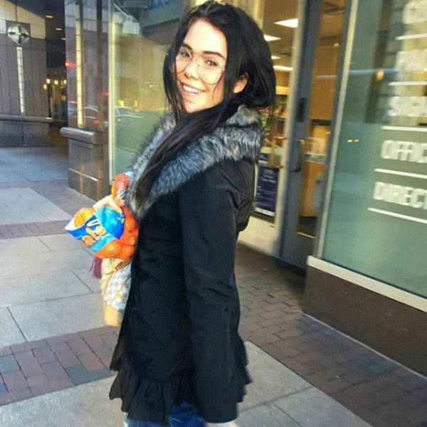 Маккайла Мароні - американська гімнастка, яка стала мемом в мережі (29 фото) – фото 17