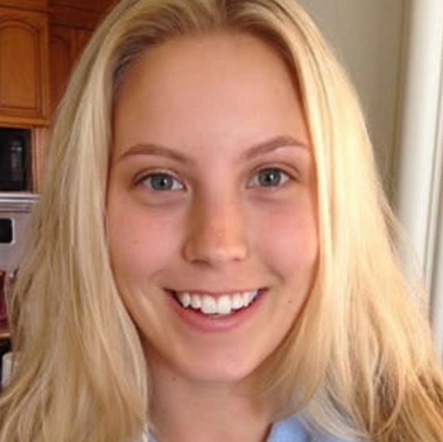 Порнозвізди без макіяжу перед зйомками (30 фото) – фото 27