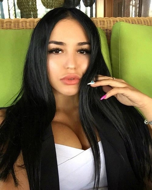 Учасниця проекту "Дім-2" Аліса Муса покинула шоу через скандал з проституцією (14 фото) – фото 2