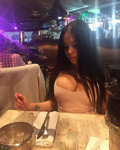 Учасниця проекту "Дім-2" Аліса Муса покинула шоу через скандал з проституцією (14 фото) – фото 8