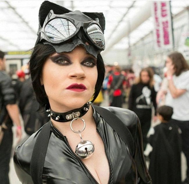 Зірка косплею Люсі Бі почала надавати ескорт-послуги (12 фото)