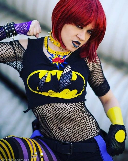 Зірка косплею Люсі Бі почала надавати ескорт-послуги (12 фото) – фото 10