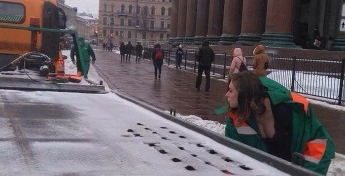 Евакуатор, якому не шкода залишити авто на штрафмайданчику (3 фото) – фото 3