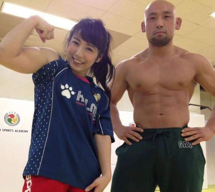 Незвичайна модель з Японії (11 фото) – фото 4