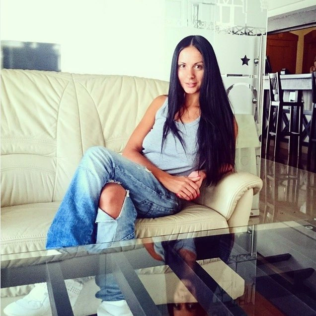 Новою зіркою мережі стала співробітниця патрульної поліції Києва Людмила Мілевич (19 фото) – фото 9