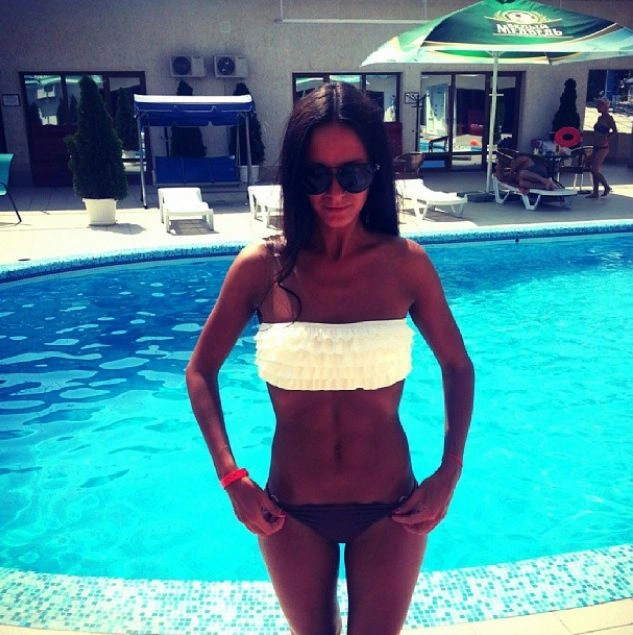 Новою зіркою мережі стала співробітниця патрульної поліції Києва Людмила Мілевич (19 фото) – фото 16