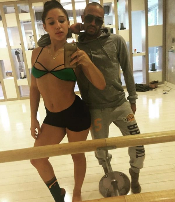 Українка-американка Абелла Денджер стала головним відкриттям "Порно-Оскара 2016" (21 фото) – фото 9