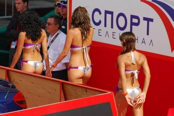 Колекція чудових пляжних чірлідерш (41 фото) – фото 19