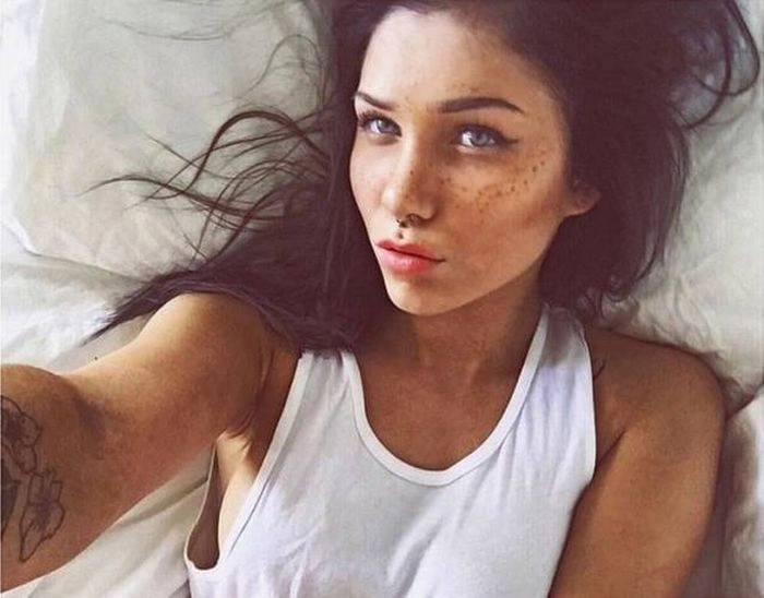 Новий тренд "штучні веснянки" (15 фото) – фото 8